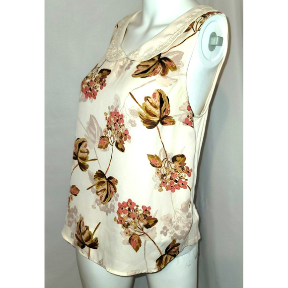 LC Lauren Conrad Floral Embellished Peter Pan Collar Blouse - Size M - Picture 3 of 8
